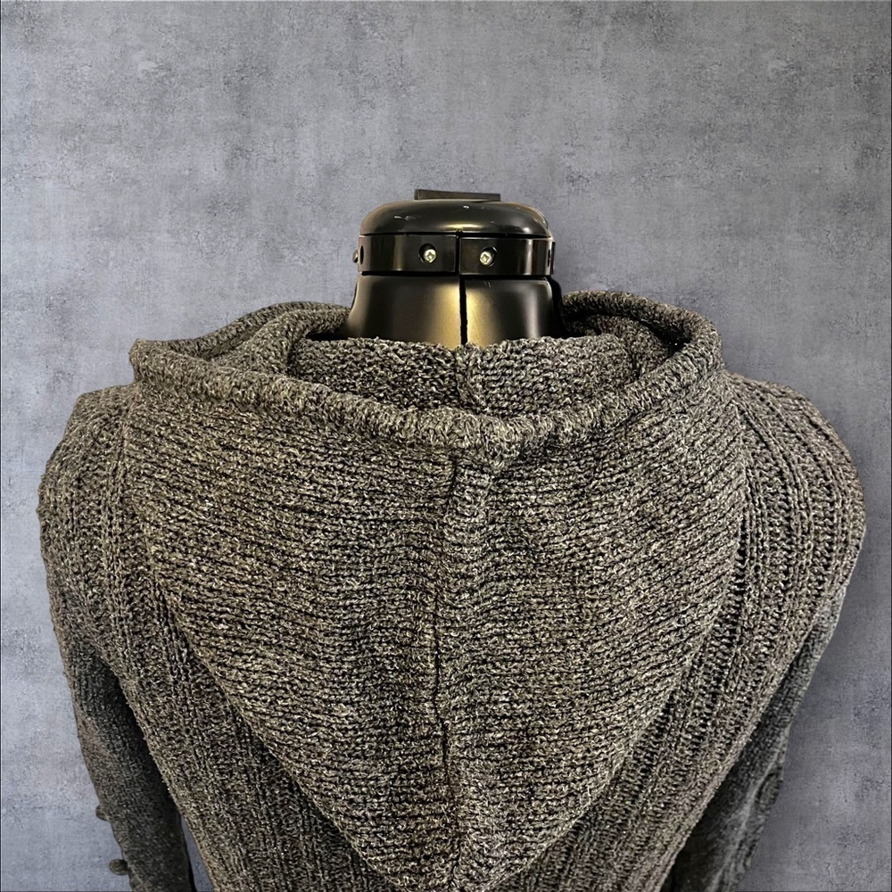 Etui Fisherman Bobble Aran Zip Front Hoodie Sweater in Grey - Picture 13 of 16